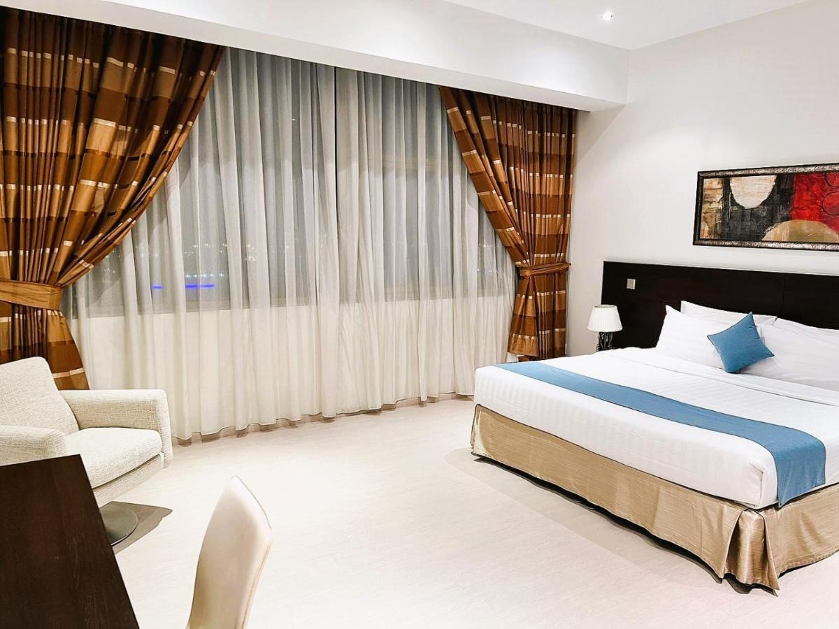 Butterfly Residence Manama Luaran gambar