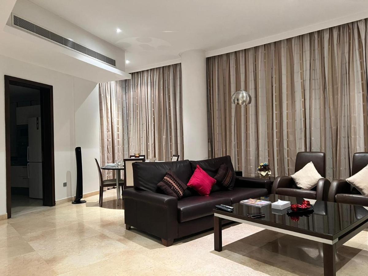 Butterfly Residence Manama Luaran gambar