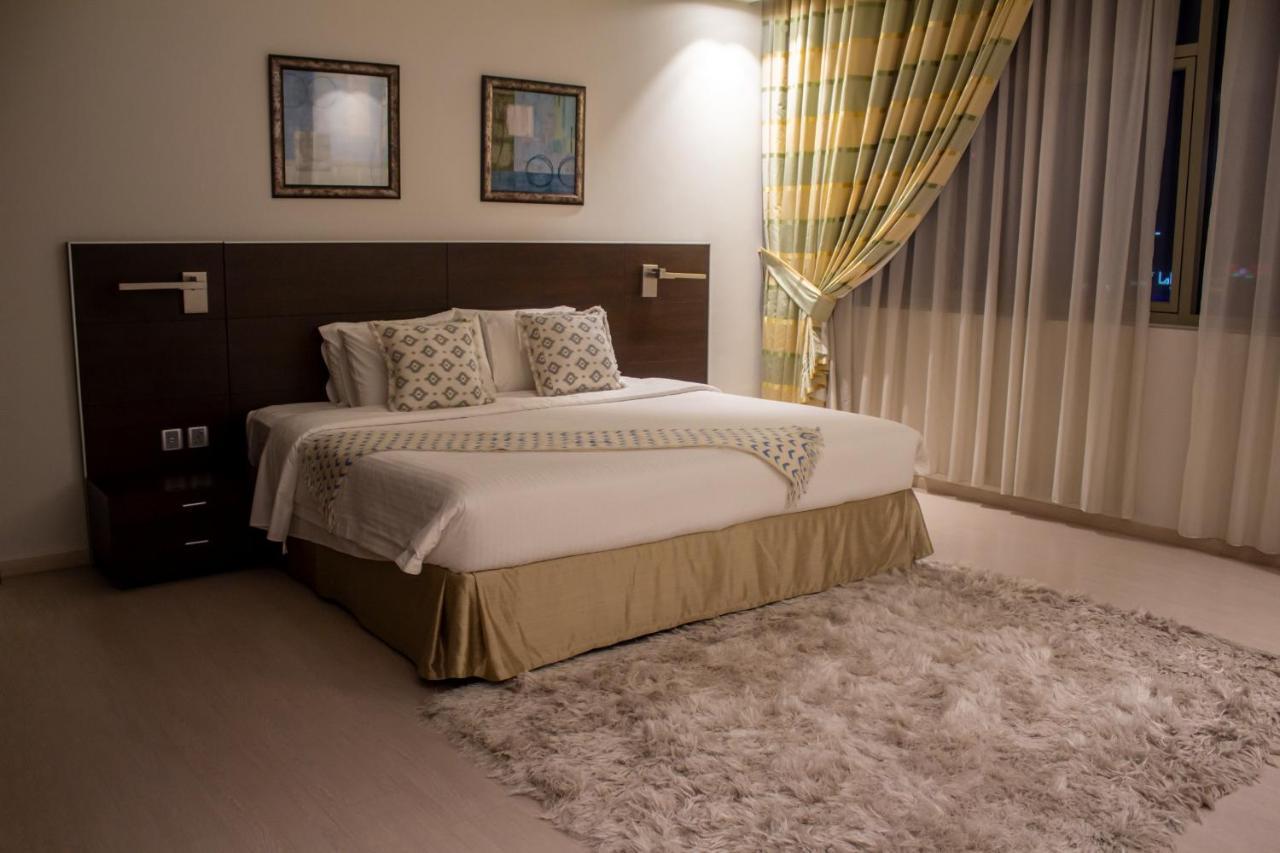 Butterfly Residence Manama Luaran gambar