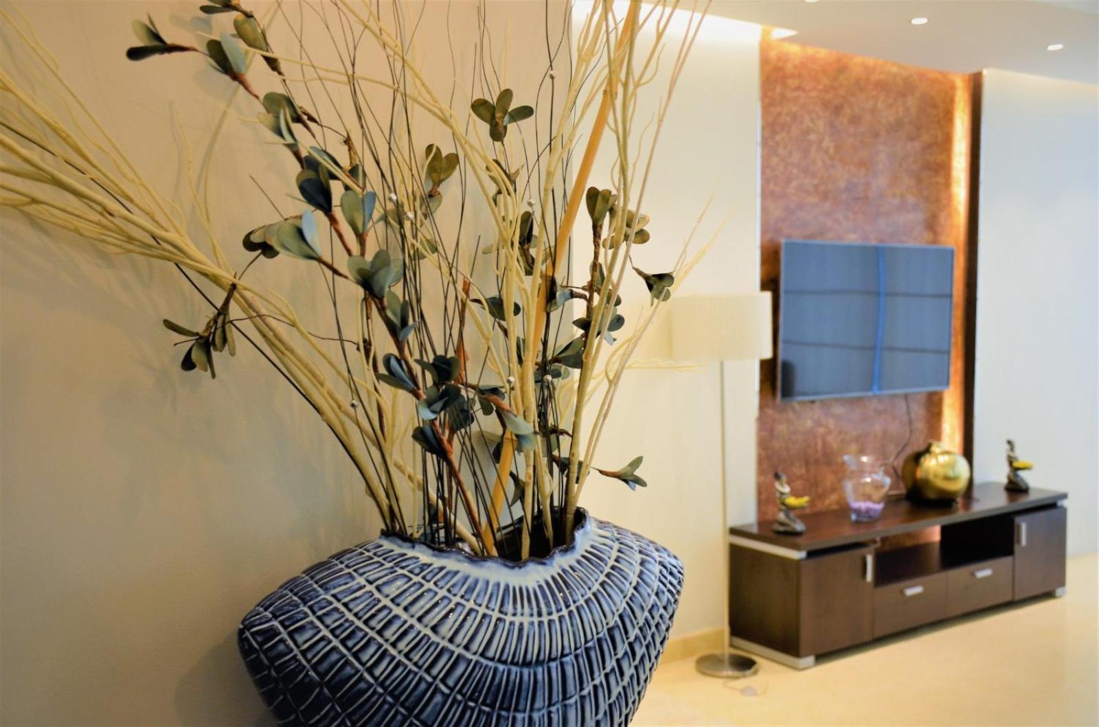 Butterfly Residence Manama Luaran gambar